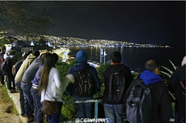 智利8.3级强震 引发的巨浪开始抵达海岸